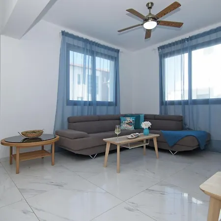 Holiday home Levandini