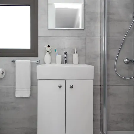 Levandini * Протарас