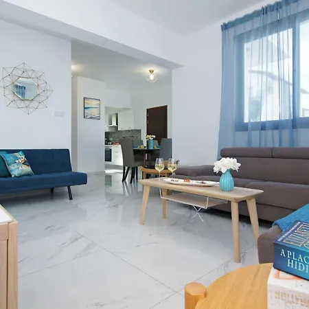 Levandini Holiday home
