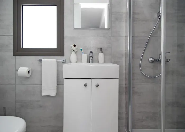 Levandini * Protaras