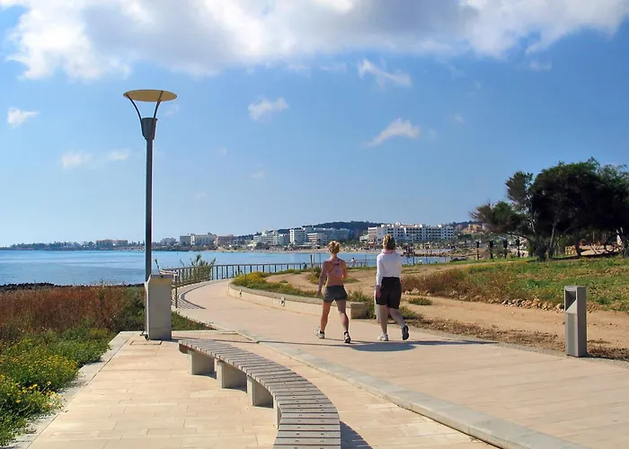 Levandini * Protaras