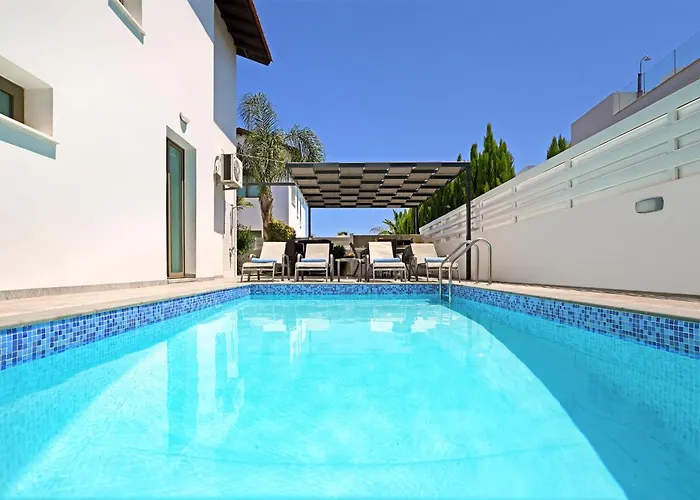 Vilă Levandini Protaras